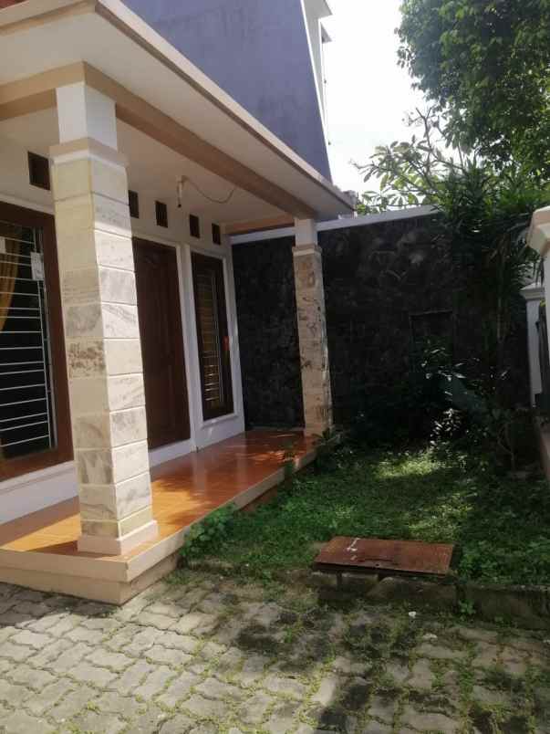 dijual rumah galursari utan kayu