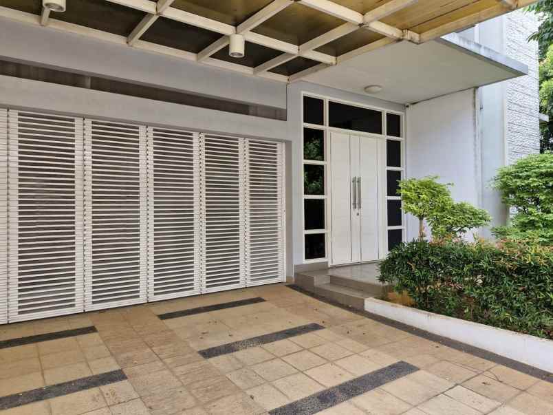 dijual rumah grand richard ebony