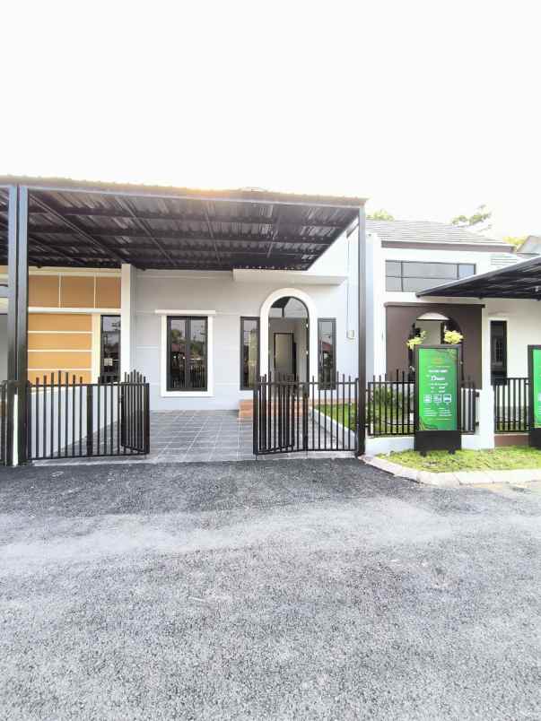 dijual rumah grand sedati regency