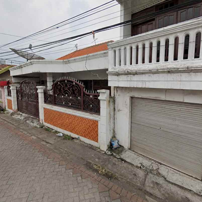 dijual rumah granting sidoyoso