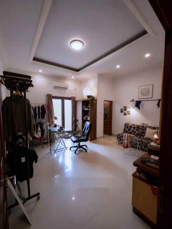 dijual rumah grogol petamburan jakarta