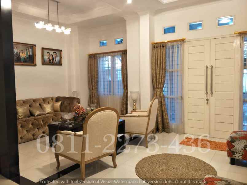 dijual rumah gunung batu