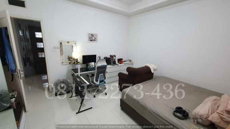 dijual rumah gunung batu