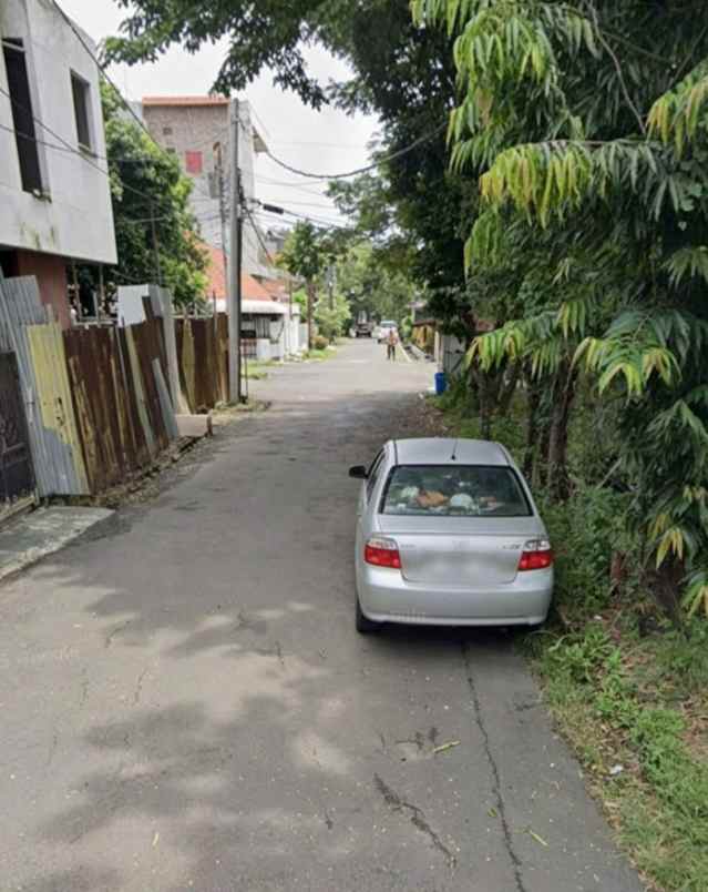 dijual rumah halmahera