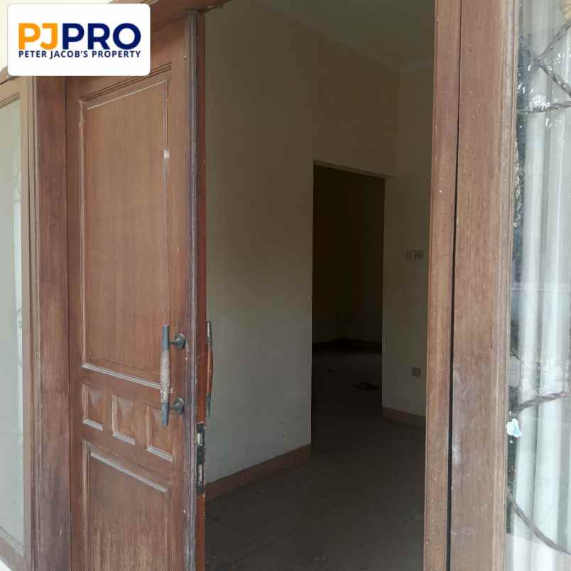 dijual rumah harapan indah 1