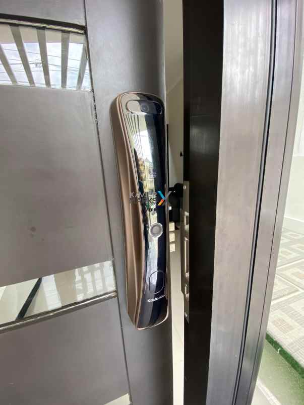 dijual rumah harmoni kutisari selatan