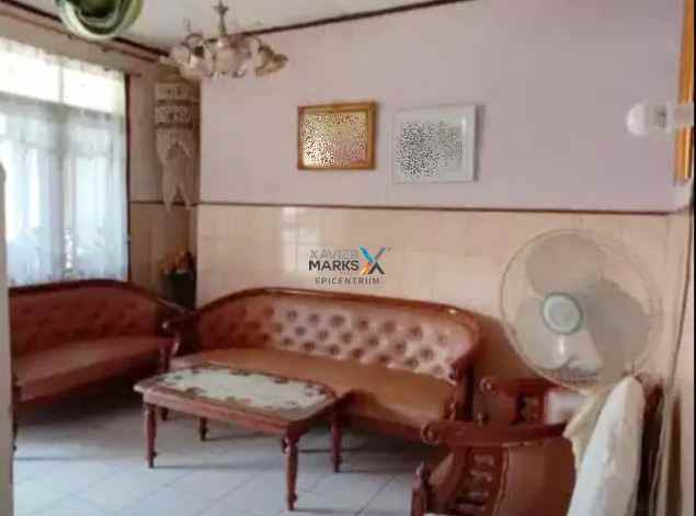 dijual rumah hitung tanah di siwalankerto dekat petra