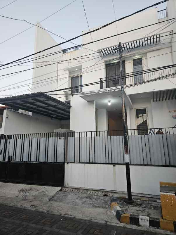 dijual rumah jalan bukit palma citraland