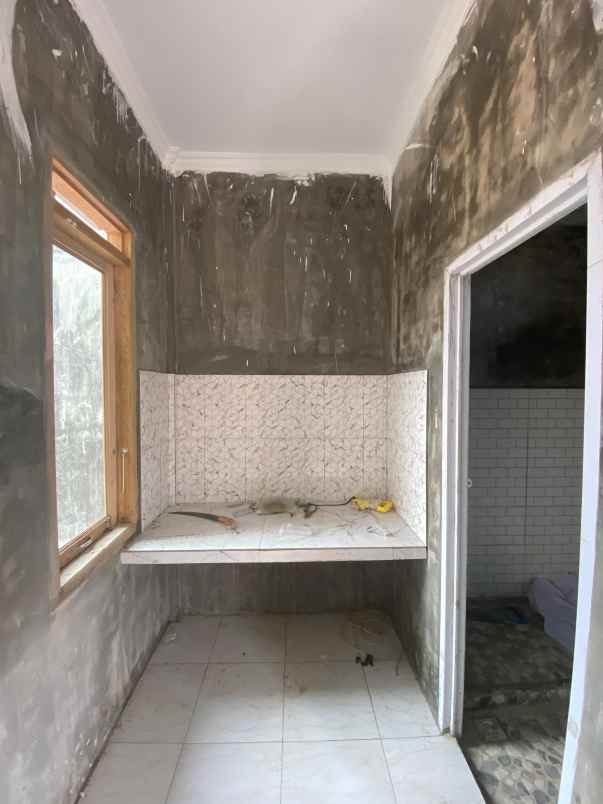 dijual rumah jalan cipta karya ujung