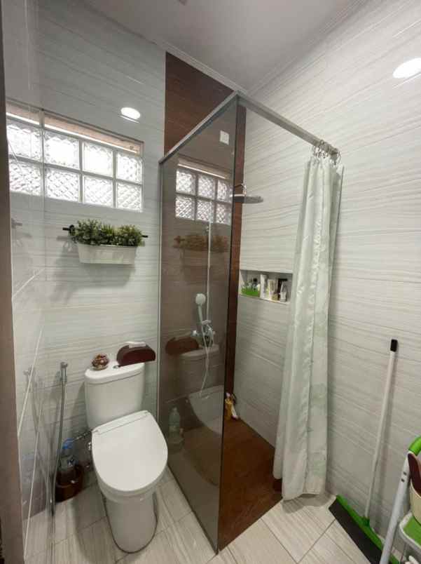 dijual rumah jalan dursasana