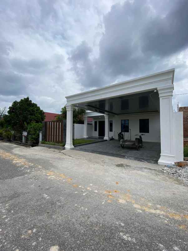 dijual rumah jalan jendral sudirman