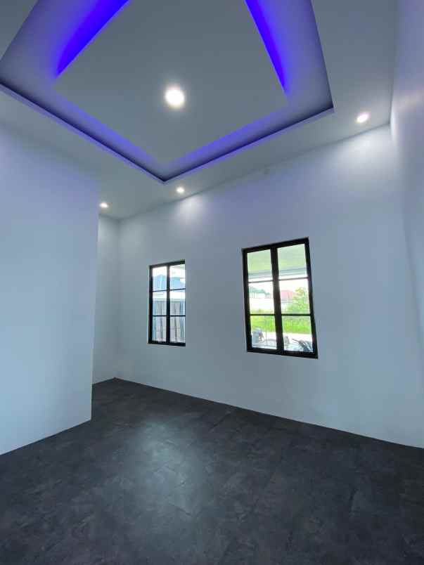 dijual rumah jalan jendral sudirman