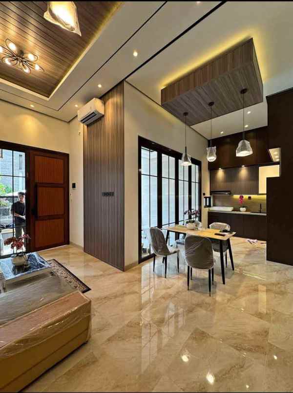 dijual rumah jalan raya pondok cabe