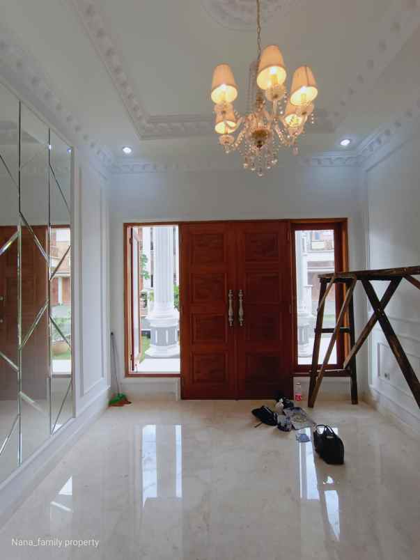 dijual rumah jalan raya rempoa veteran