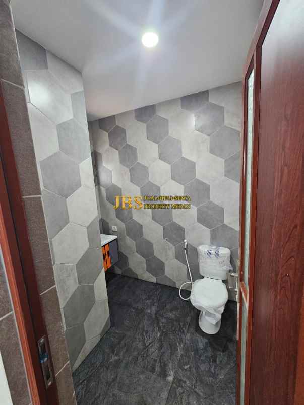 dijual rumah jalan wartawan daerah