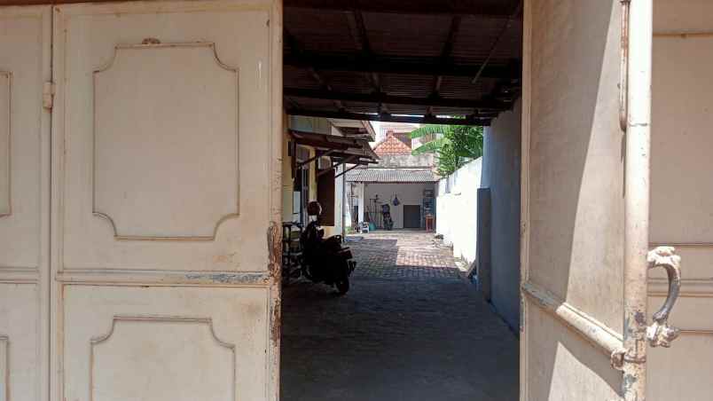 dijual rumah jambangan