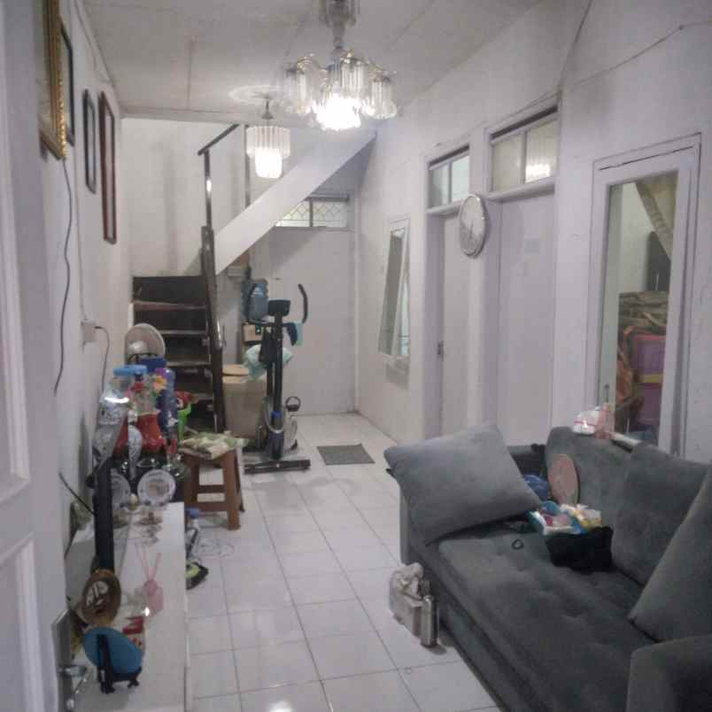 dijual rumah jatihandap