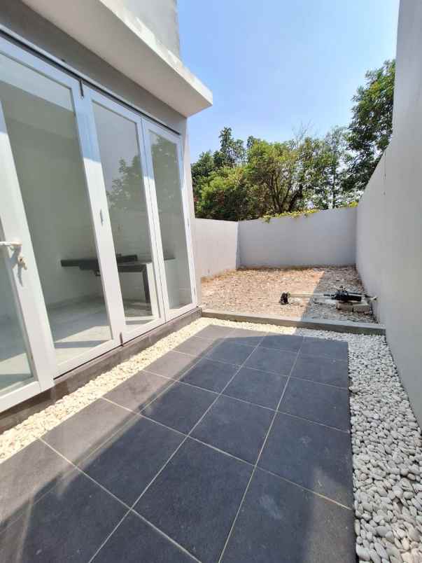 dijual rumah jatiwarna bekasi