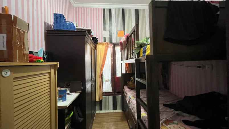 dijual rumah jl anjasmoro dalam no 27