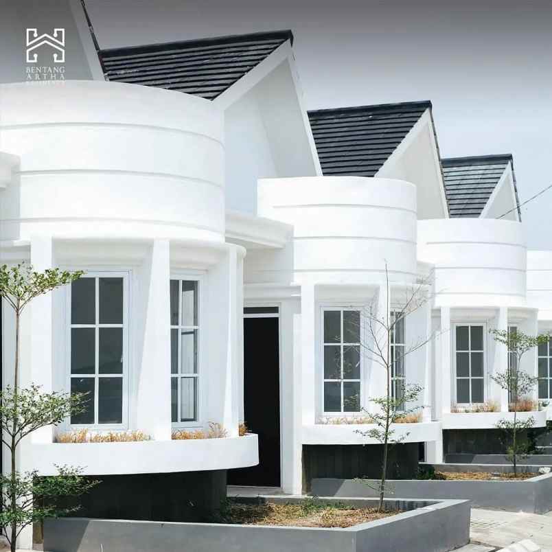 dijual rumah jl batusari no 01 0 buahbatu