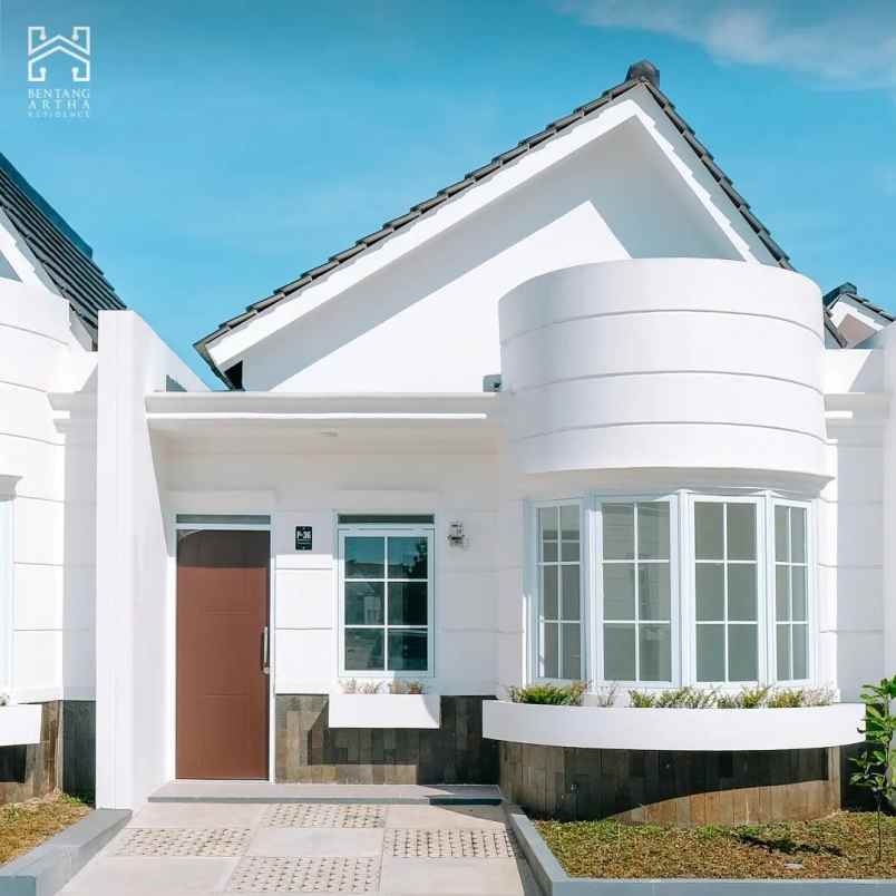 dijual rumah jl batusari no 01 0 buahbatu