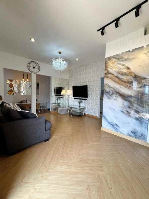 dijual rumah jl bojong koneng cikutra