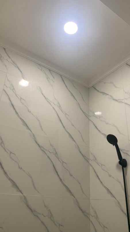 dijual rumah jl cikunir pekayon jakamulya