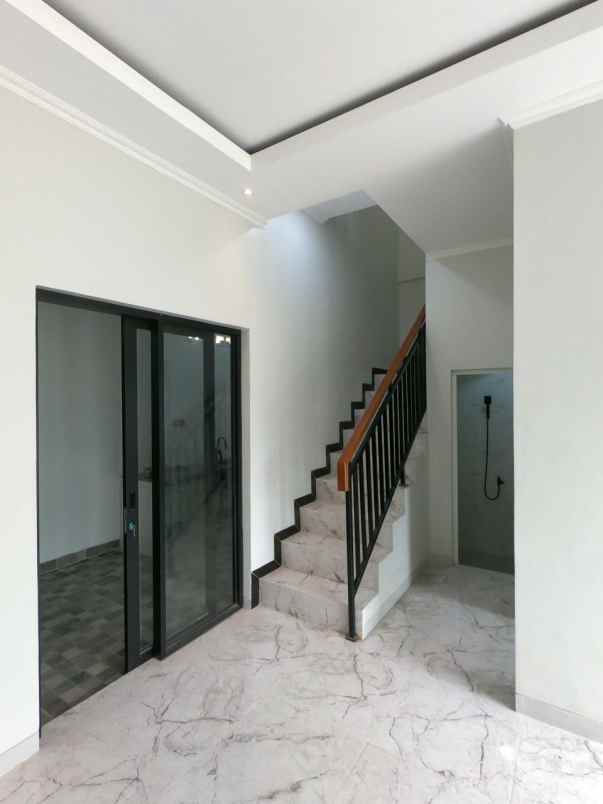 dijual rumah jl h milun pengasinan