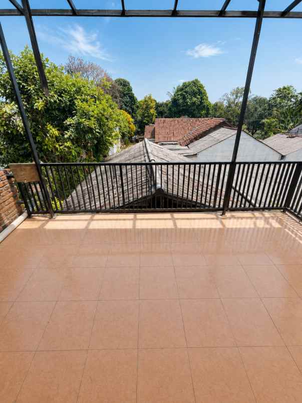 dijual rumah jl hj sulaiman rt 04 07