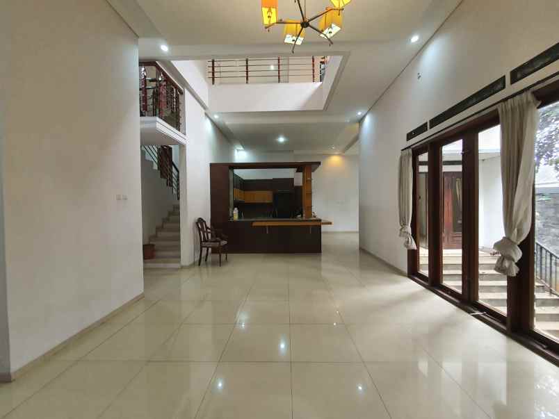 dijual rumah jl lb bulus iii no 28 rt 9