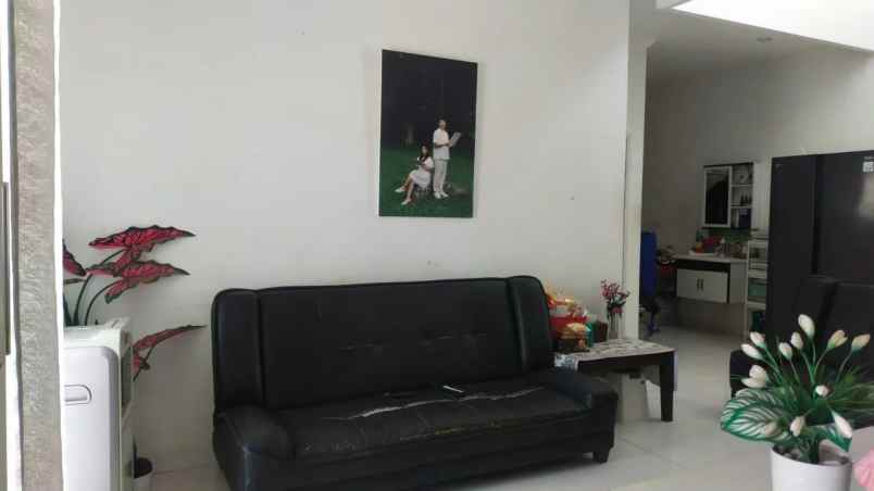 dijual rumah jl mahendradatta denpasar