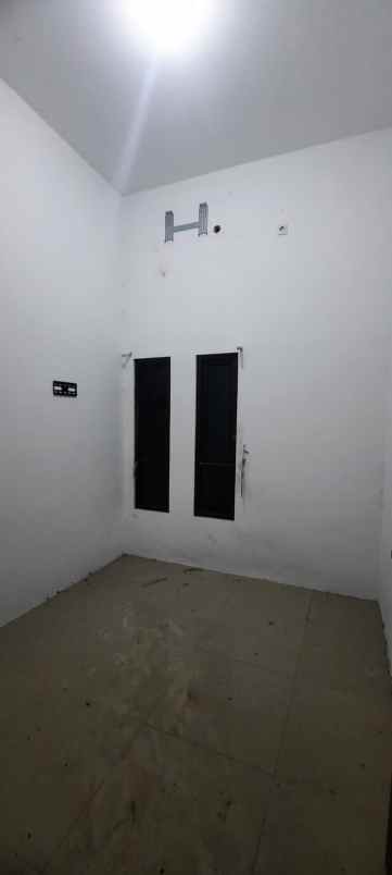 dijual rumah jl nanggerang tajurhalang