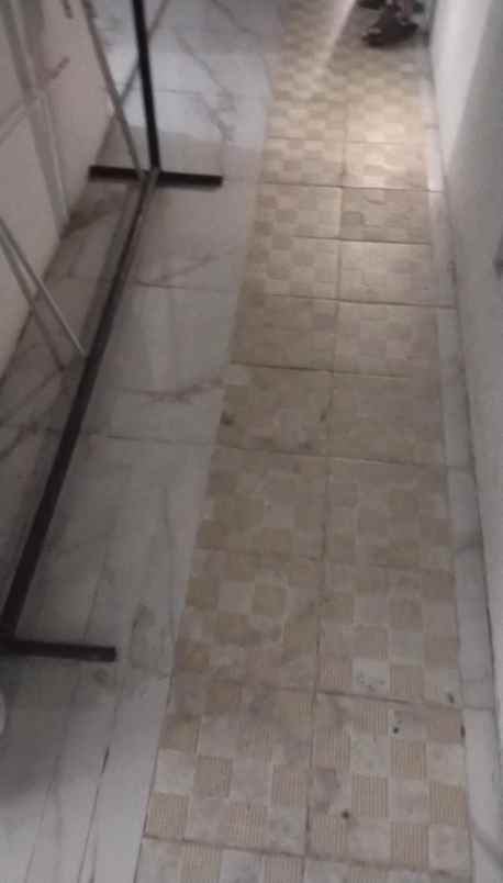 dijual rumah jl paus