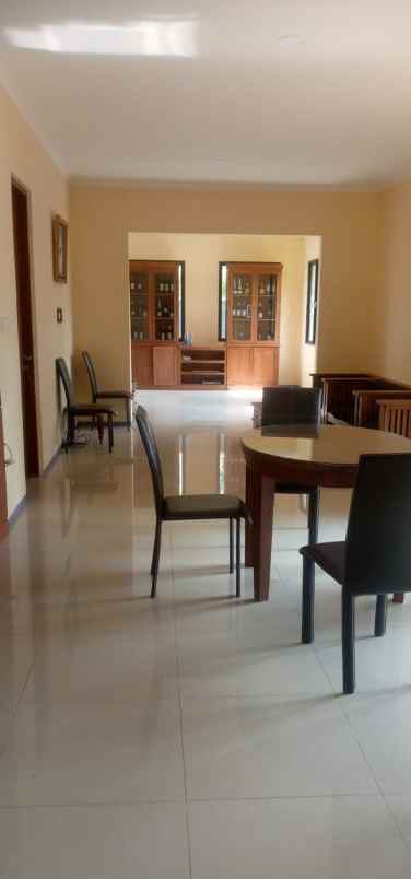 dijual rumah jl rancamaya utama