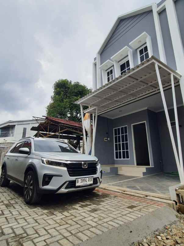 dijual rumah jl raya hankam