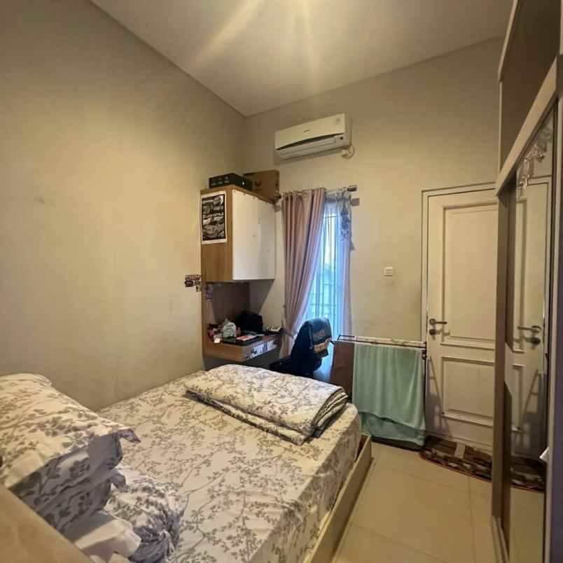 dijual rumah jl raya pamulang tangsel