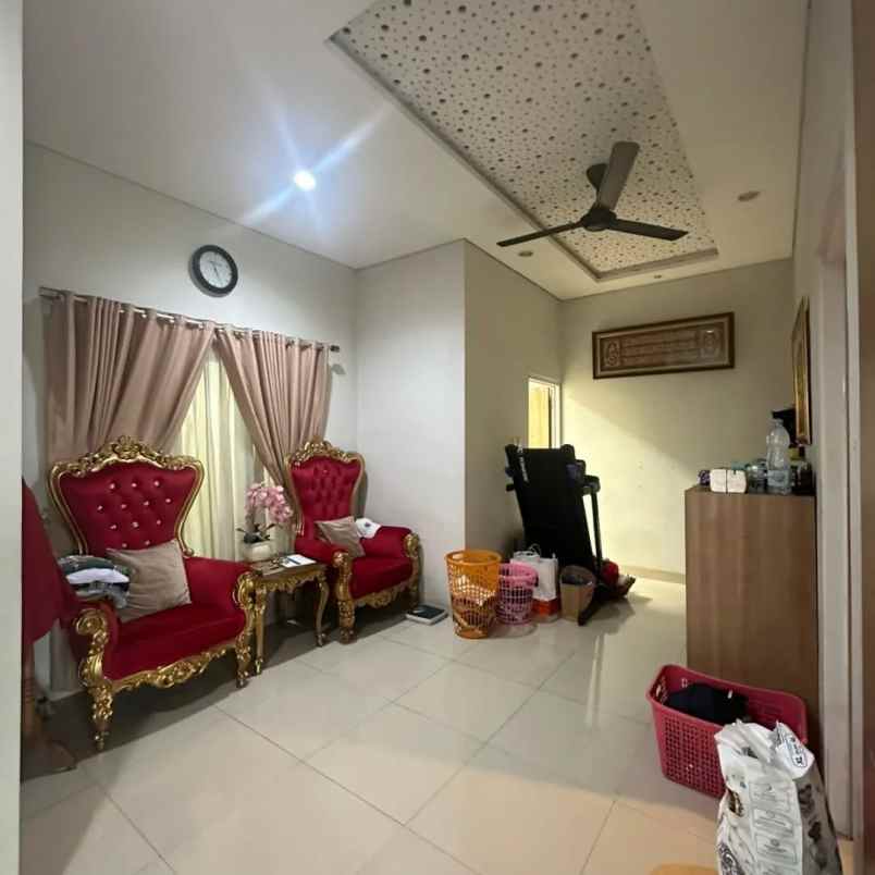 dijual rumah jl raya pamulang tangsel
