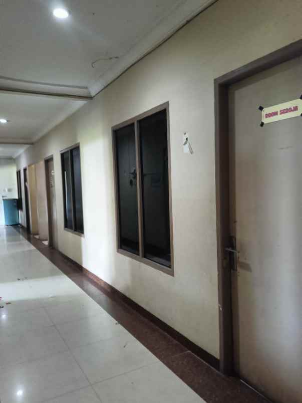 dijual rumah jl sudirman