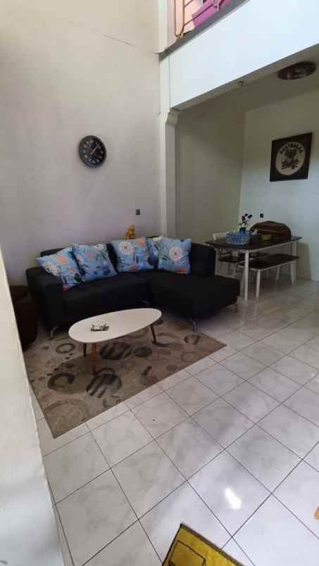 dijual rumah jl sukanagara palangkaraya