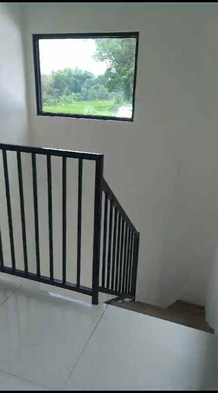 dijual rumah jl teluk grajakan arjosari