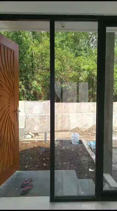 dijual rumah jl teluk grajakan arjosari