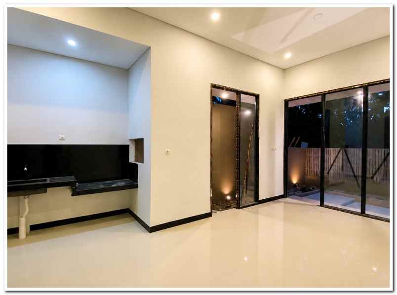 dijual rumah jl wates km 7