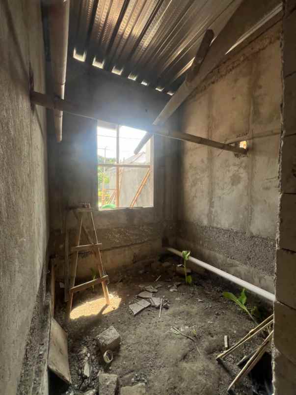 dijual rumah jl wibawa mukti jatiluhur