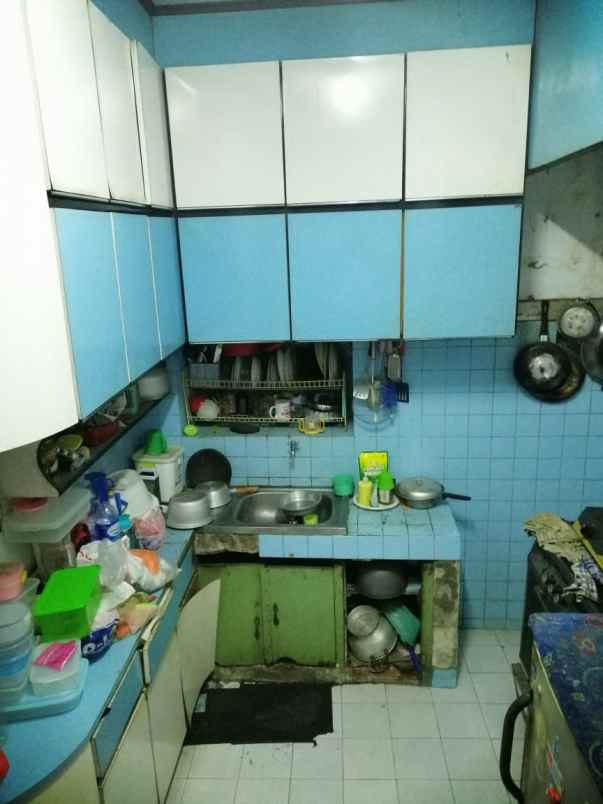 dijual rumah kartini sawah besar