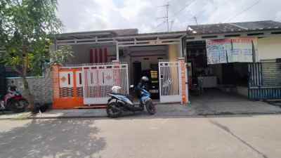 dijual rumah kasemen