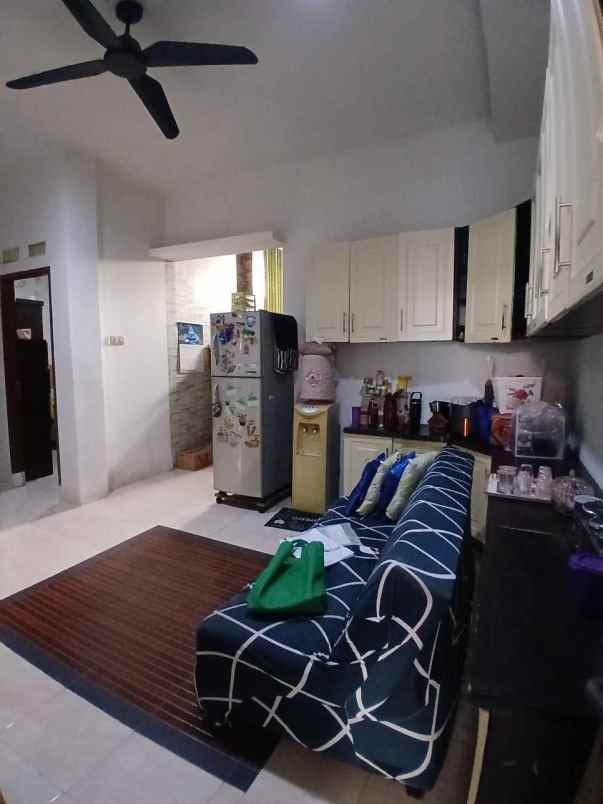 dijual rumah kavling ui sektor barat