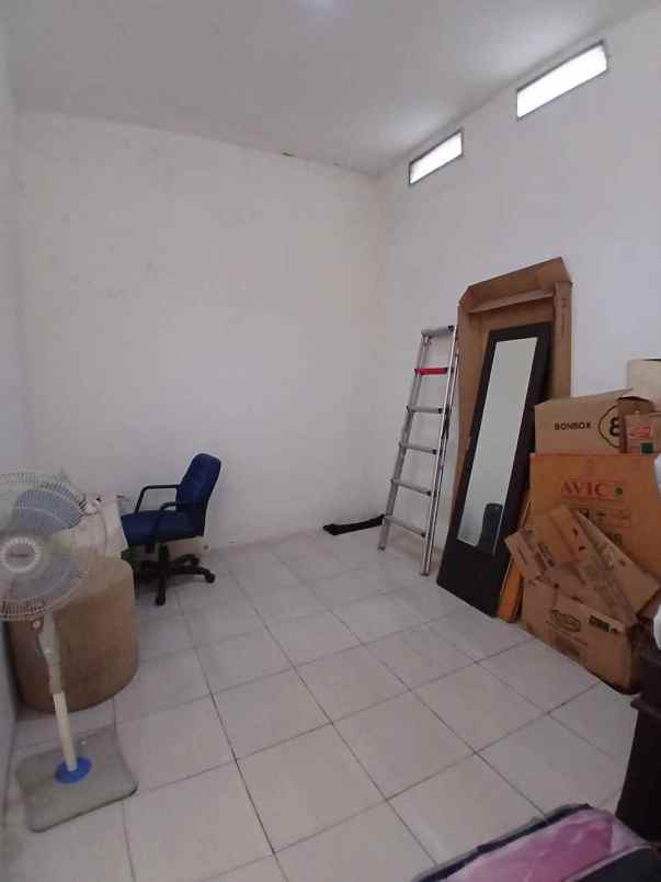 dijual rumah kavling ui sektor barat