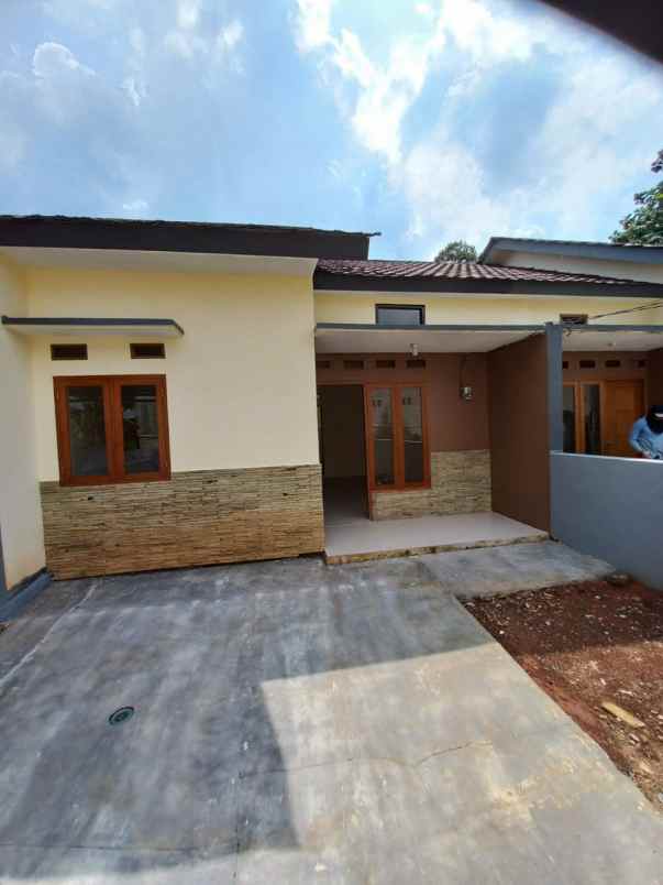 dijual rumah kel pondok petir kec