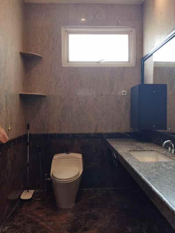 dijual rumah kelapa gading