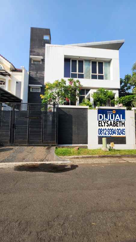 dijual rumah kelapa gading